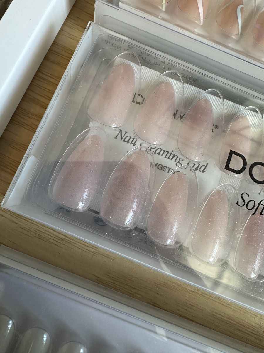 Unghie finte: Doonails Soft Gel Press Ons Set mit Tool NEU – Nuovo e nell'imballaggio originale da Steinen venduto da rahel_adm 2