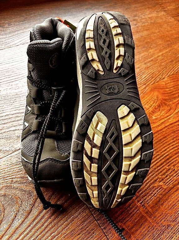 Scarpe per ragazzi: Trollkids Wanderschuhe Gr. 34 – Usato da Zeihen venduto da MaKaZeAg 1