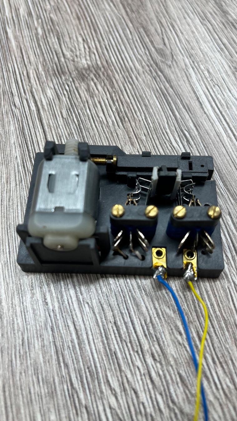 Lemaco Modellini di ferrovie: Lemaco Weichenmotor ACC-001 – Usato da Windlach venduto da Kelebra 3