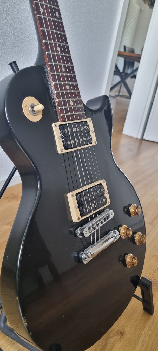 Gibson Strumenti musicali: E-Gitarre Gibson Les Paul Special 2001 – Usato da Aarau venduto da Janna_Valkosipuli 2