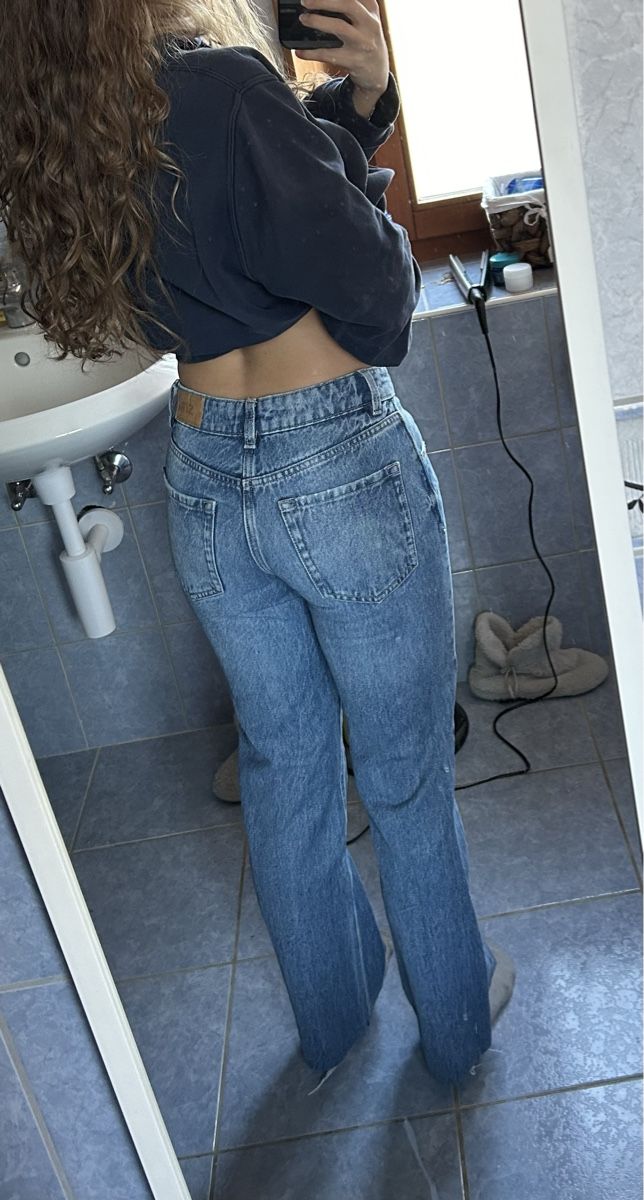 Stradivarius Jeans: Jean stradivarius – Nuovo (secondo la descrizione) da Travers venduto da mor_m8qm 2