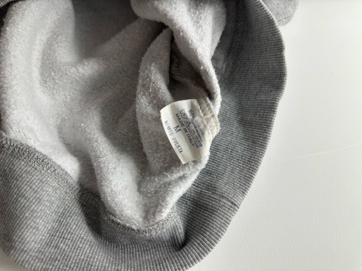 Pullover & Sweatshirts: Hoodie Pullover Romeo & Julieta, Grösse M, – Gebraucht aus Luzern von kim221080 4