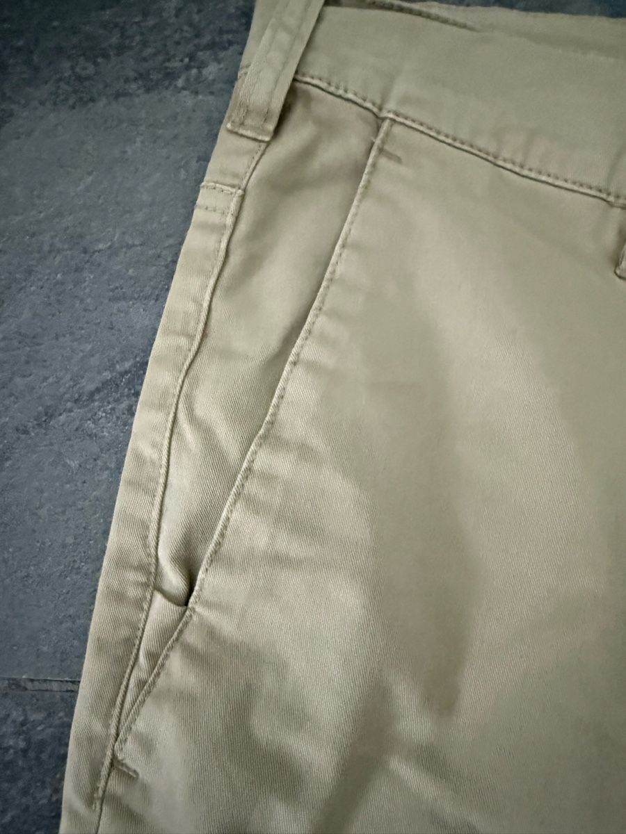 Pantaloni: Hurley Chino Hose/ Sommerhose – Usato da Davos Platz venduto da mon_v2vm 4