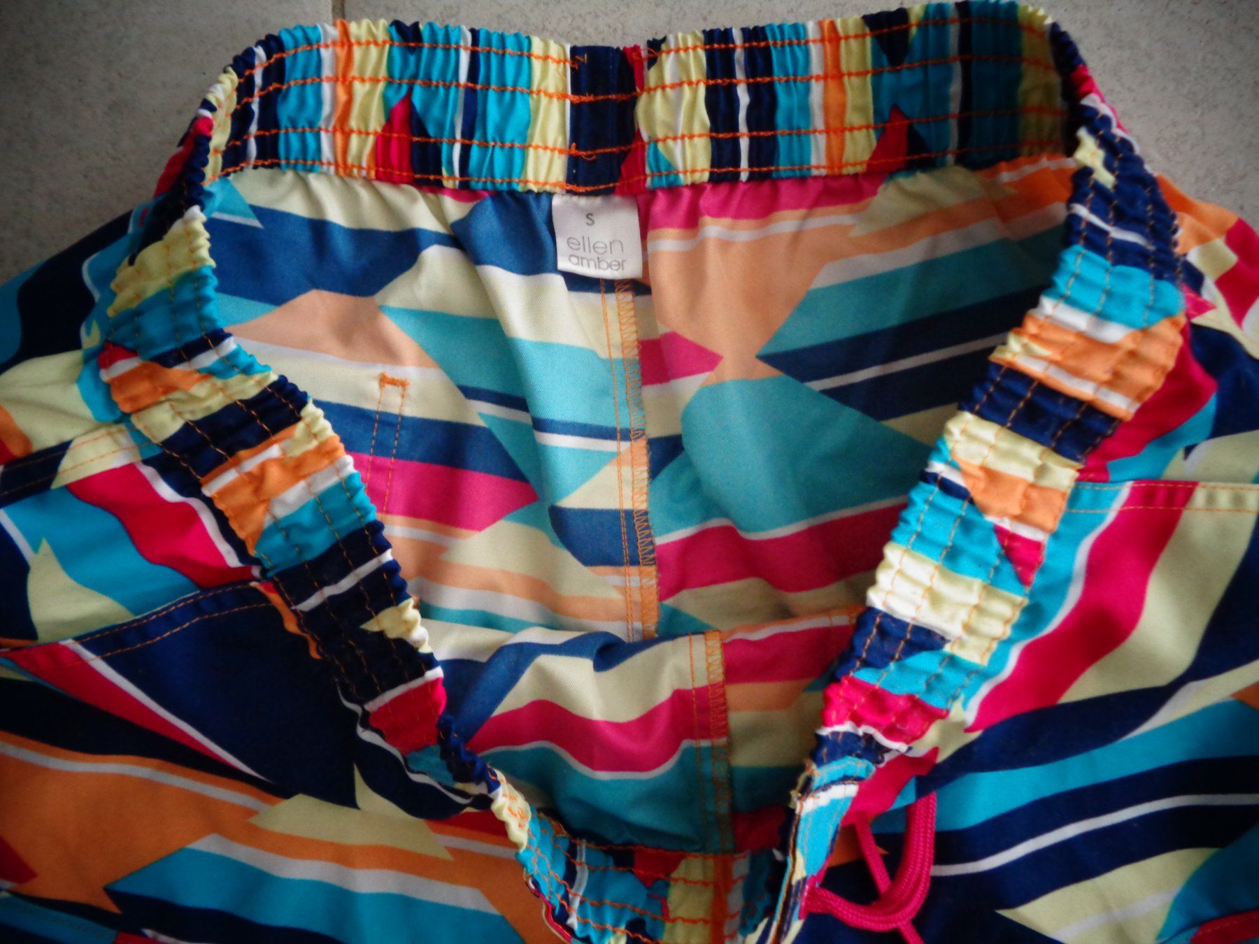 Pantaloni: ELLEN AMBER SHORT GR.S – Usato da Rotkreuz venduto da Samballi 1