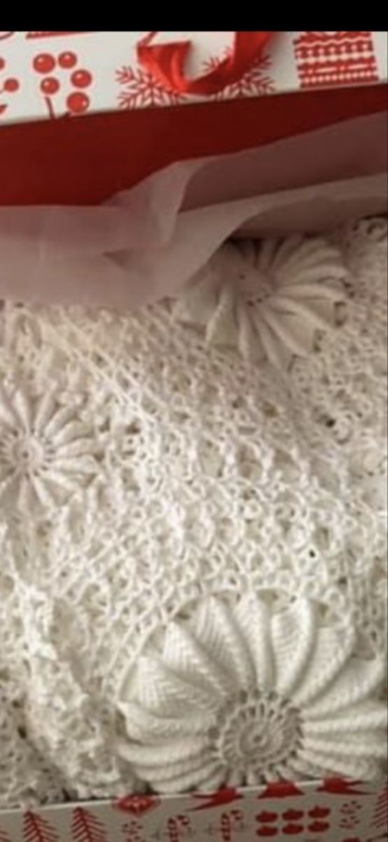 Coperte: Tischdecke oder Bettüberwurf Gr360:360 – Nuovo (secondo la descrizione) da Basel venduto da Ivana_4 6