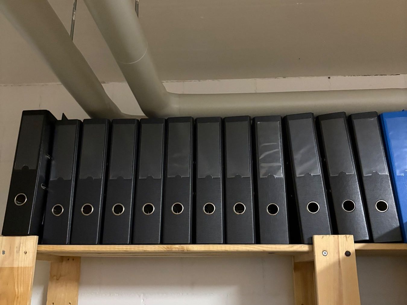 Raccoglitori: Diverse Ordner - A4 breit - gebraucht - im 10-er Pack – Usato da Wangen ZH venduto da EXSYS_GmbH 1