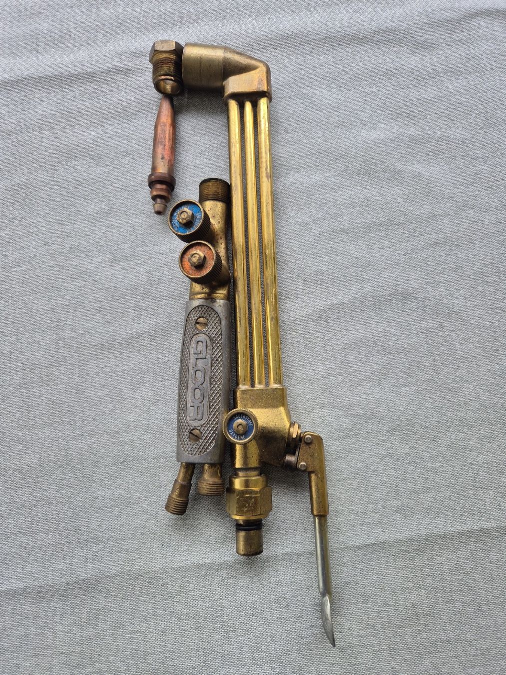 Gloor Tutti gli attrezzi: Schneidbrenner Gross mit Handgriff von GLOOR – Usato da Hausen AG venduto da roland86190