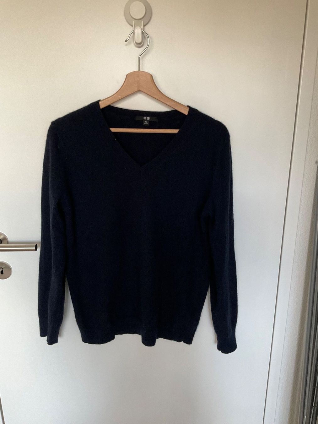 Uniqlo Pullover & Sweatshirts: Kaschmirpullover – Gebraucht aus Wädenswil von Vuki