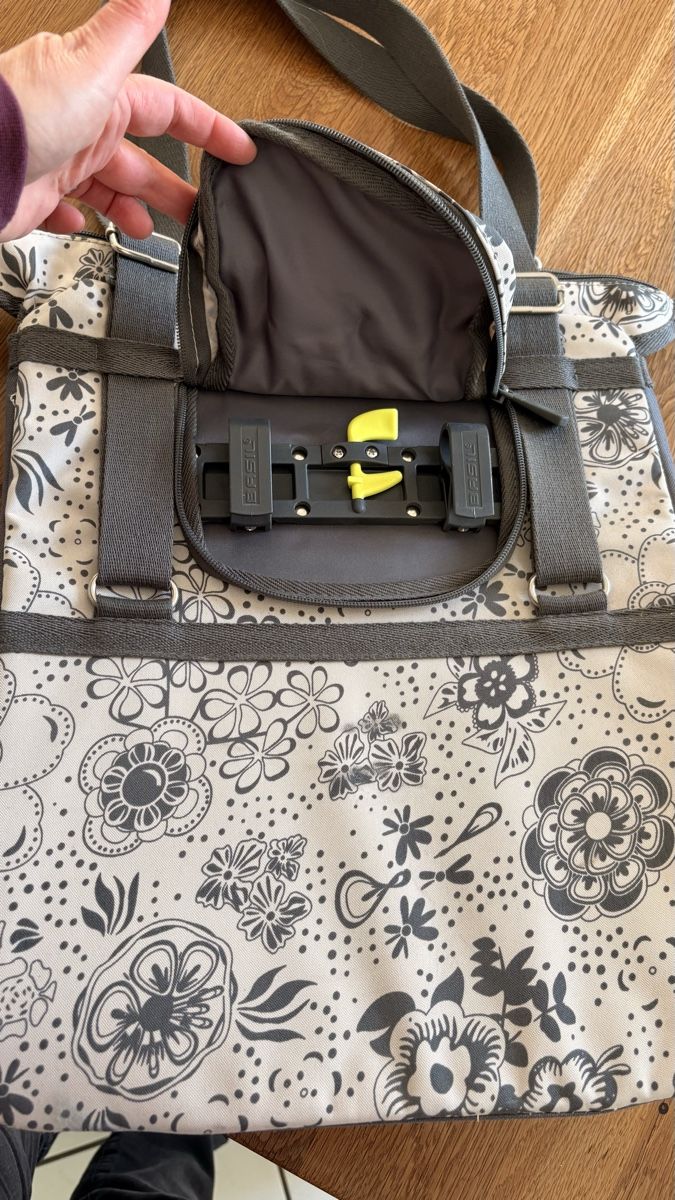 Borse: BASIL Fahrradtasche – Usato da Oberriet SG venduto da Sternli36 3