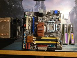 CPU Intel Core i7 12700K + carte mère ASROCK B660M PG Riptide DDR4
