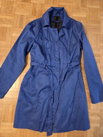 Trench Vero Moda bleu roi, idéal pour la mi-saison! taille M