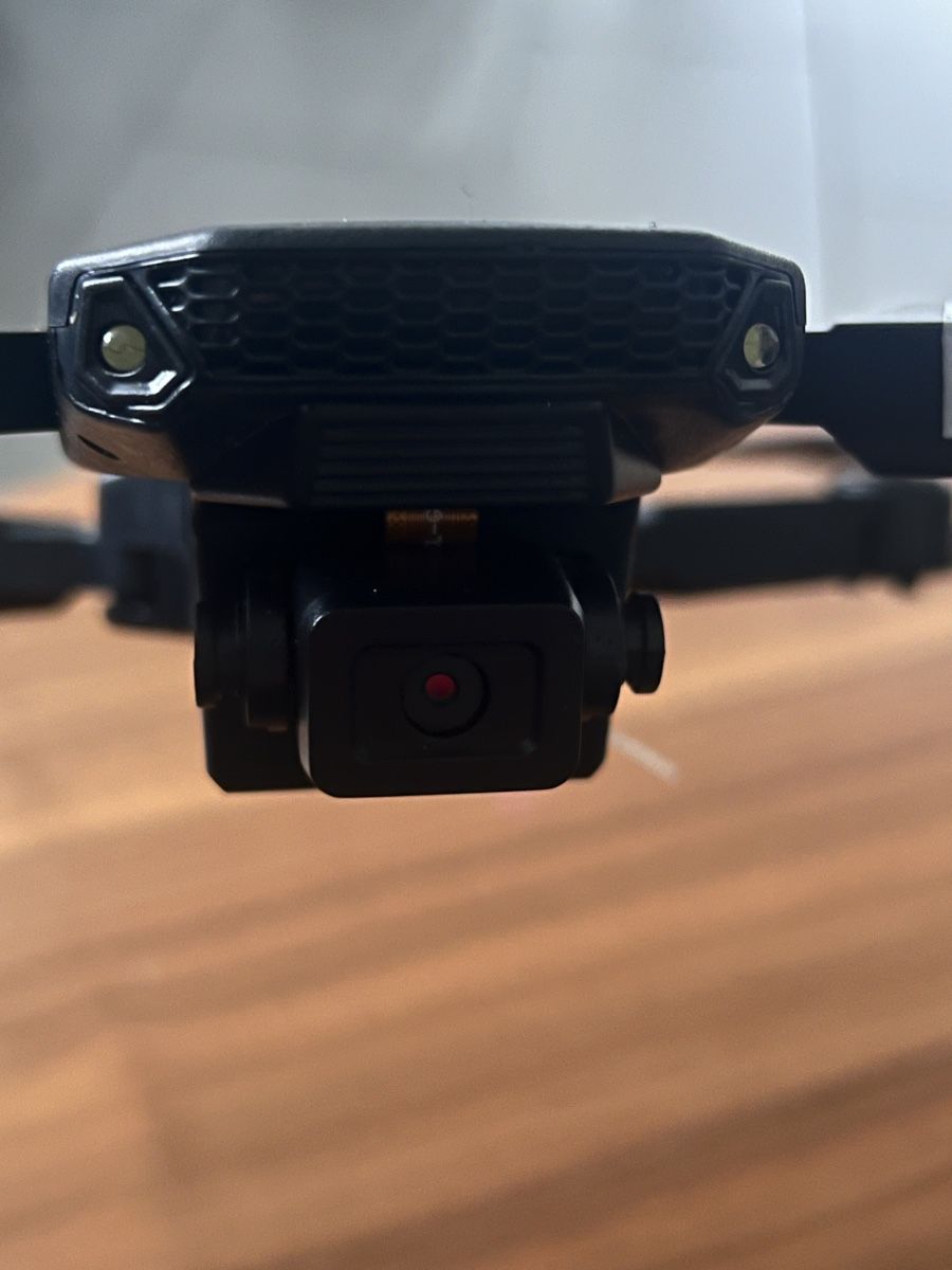 Blackmagic Videocamere: Foldable Drone with Camera & Controller - Ready to Fly! – Usato da Turbenthal venduto da Sert88 1