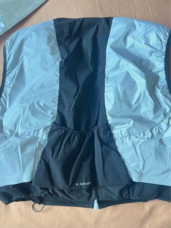 Gilets: SATISFY SilverShell Modular Thermal Vest – Neuf avec emballage d'origine à Lausanne par hcomme 3
