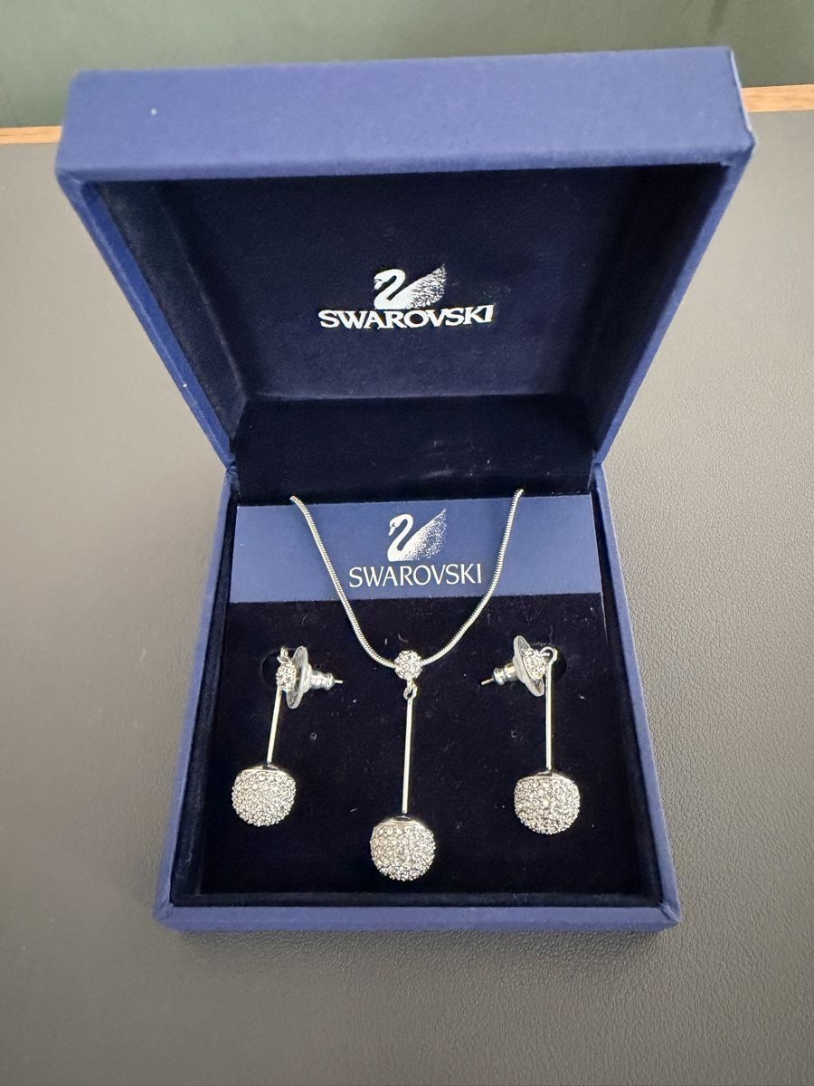 Swarovski Autres bijoux: Swarovski Schmuckset – Neuf (Voir description) à Luzern par lang30