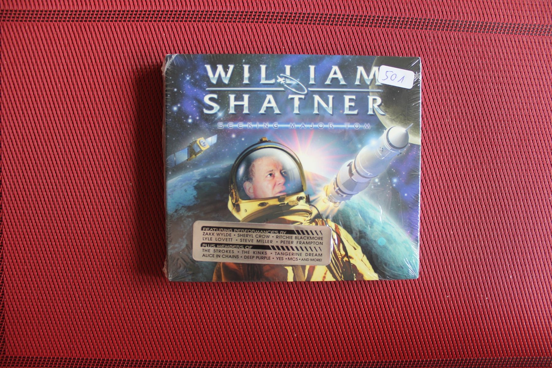 CD: WILLIAM SHATNER - SEEKING MAJOR TOM 2 CD NEU – Nuovo e nell'imballaggio originale da Geroldswil venduto da CD-Verkauf-2022