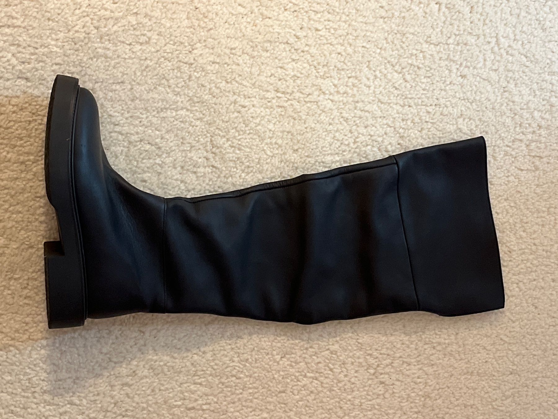 Mango Damenschuhe: Lederstiefel Gr. 38 – Gebraucht aus Oetwil am See von tbu_9tpv