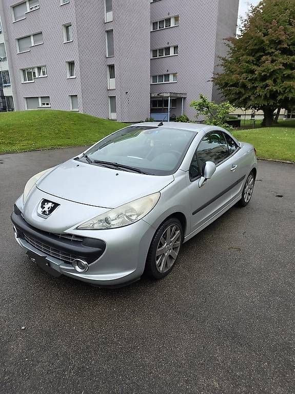 Autos: Peugot 207cc – D'occasion à Wil SG par giuletelli 4