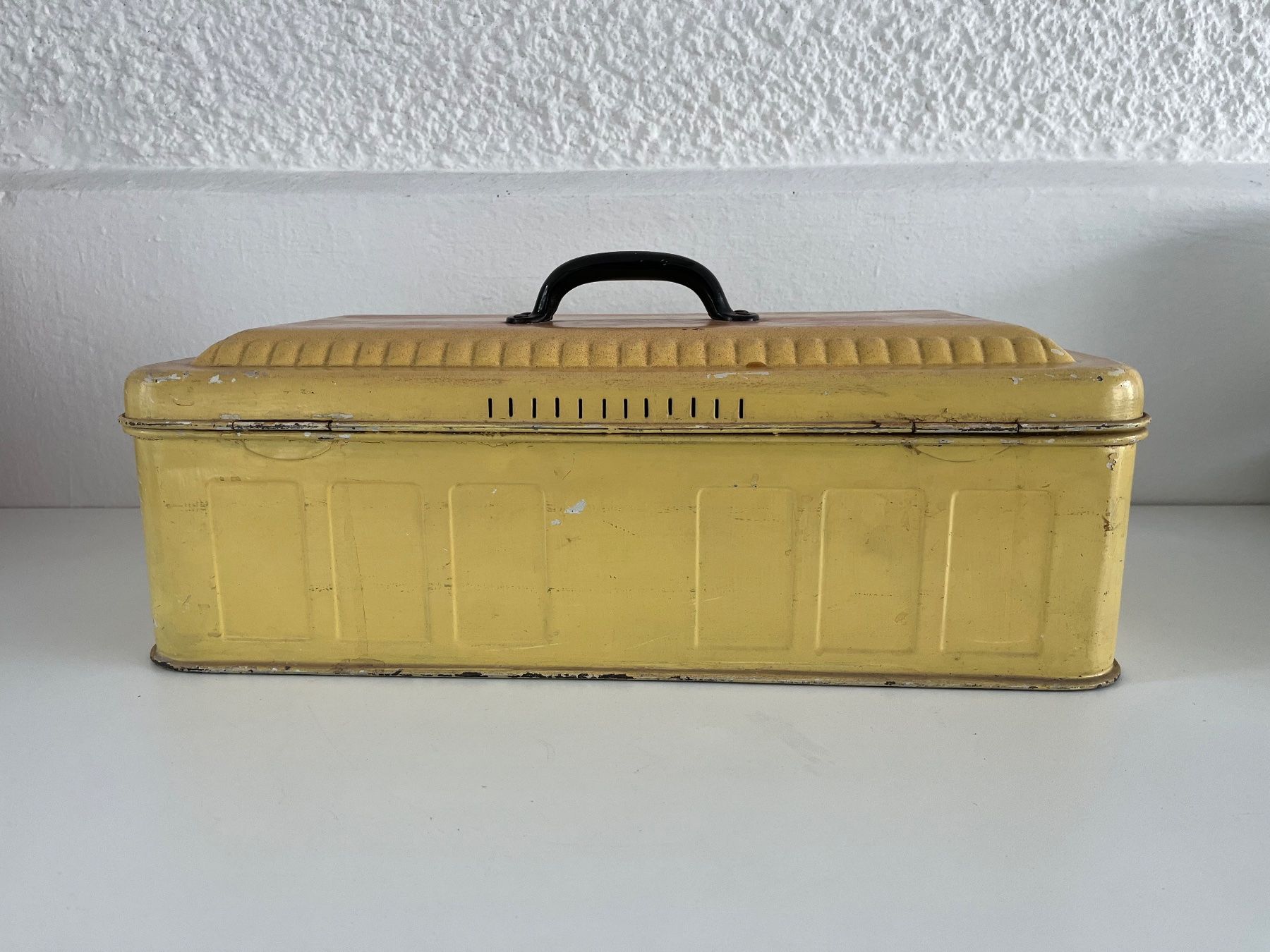 Contenitori & Simili: alter Brotkasten aus Metall – Usato da Wetzikon ZH venduto da seli03 4