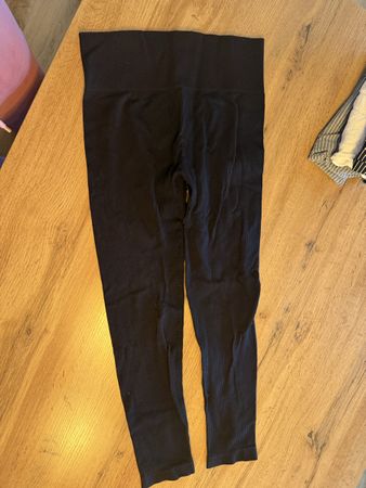 Schwarze Damen Leggings, Grösse s perfekt für den Sport!