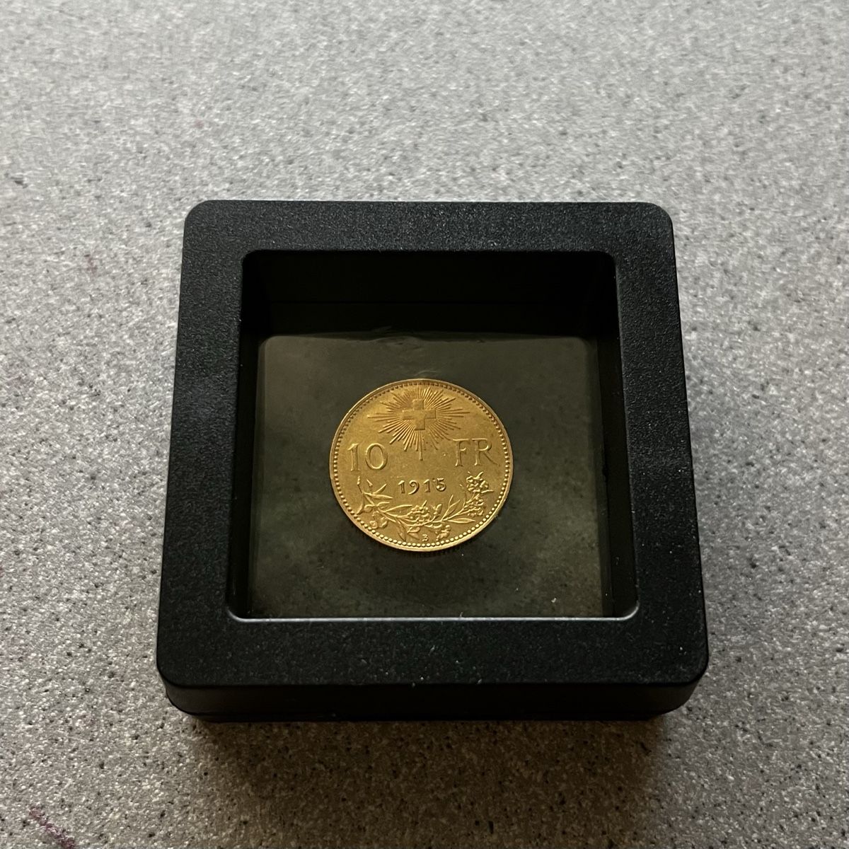 Tutti le monete: 1915 10Fr Goldvreneli Münze – Nuovo (secondo la descrizione) da Wichtrach venduto da mysweety