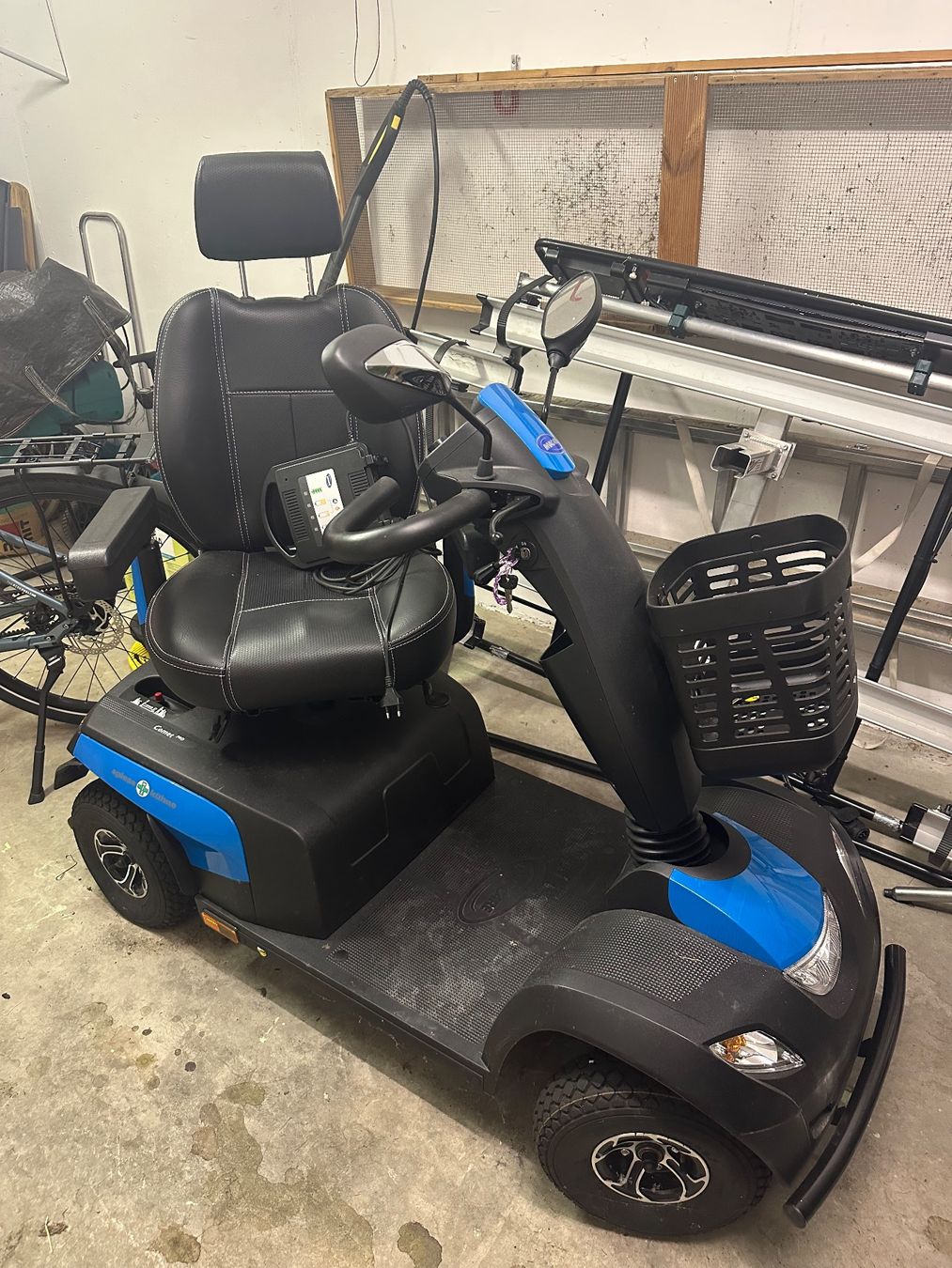 Veicoli elettrici: Scooter Invacare Comet Pro – Nuovo (secondo la descrizione) da St. Gallen venduto da Goldacherin 3