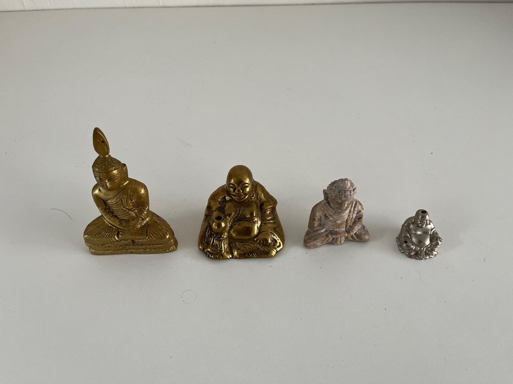 Sculture & Statue: 4 Stk. Buddha – Usato da Wetzikon ZH venduto da seli03 4
