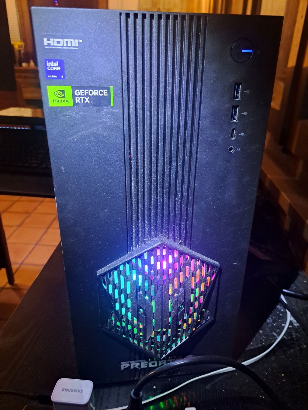 PC: a vendre ordinateur gaming d'urgence – Usato da Saxon venduto da Kevin.pinheiro