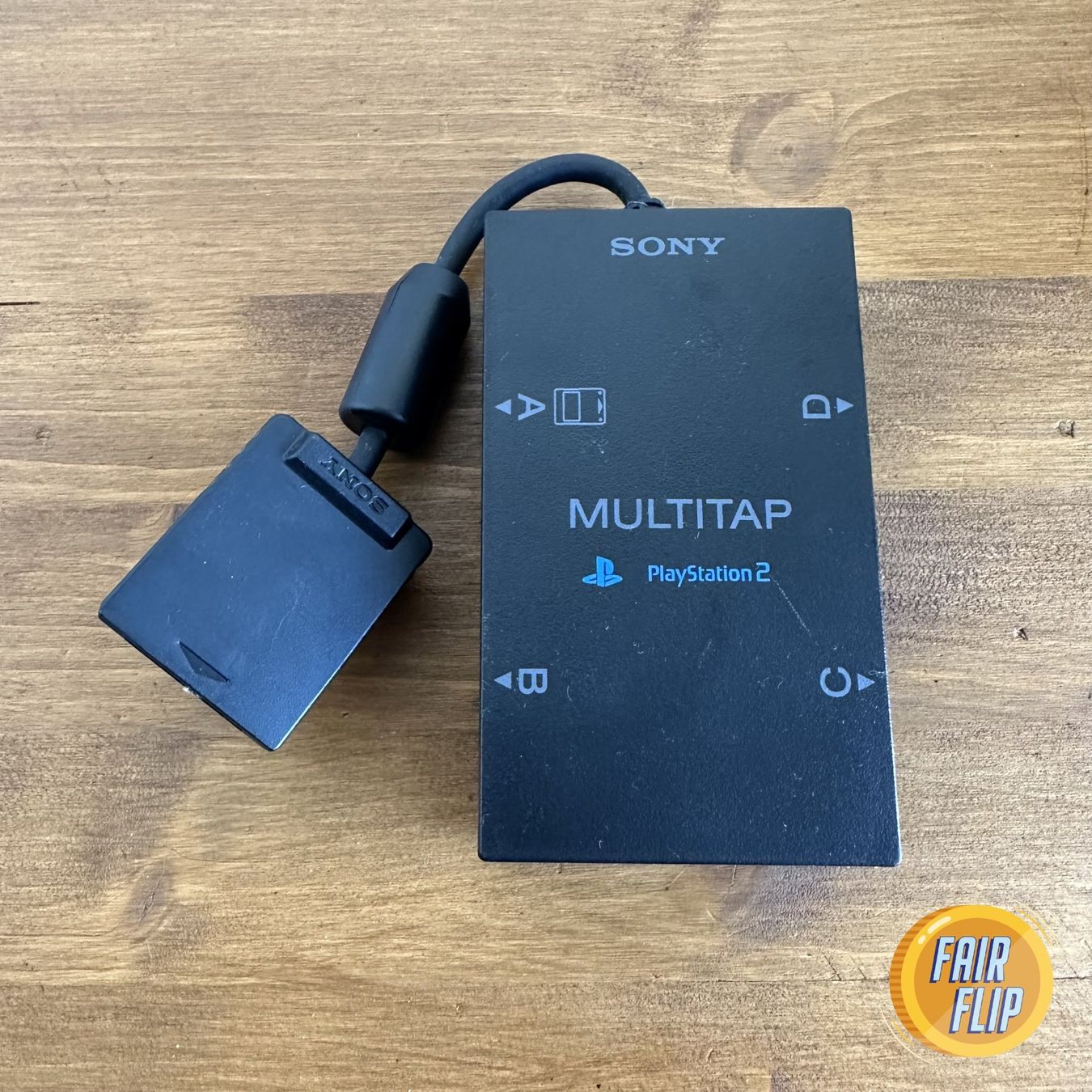 Lecteurs & Adaptateurs: Sony Multitap PlayStation 2 - 4 Spieler Adapter – D'occasion à Luzern par fairflip