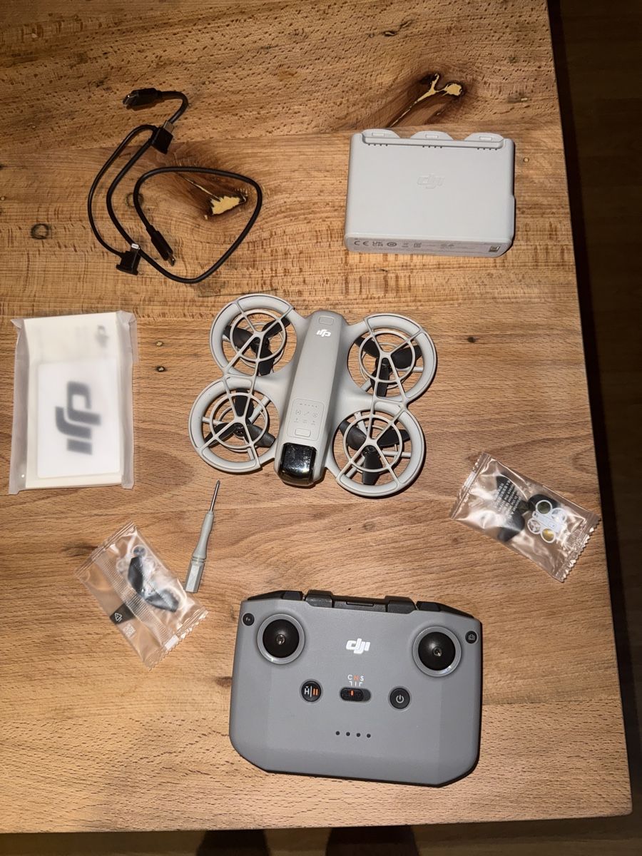 DJI Modellismo RC: DJI Neo Fly More Combo – Usato da Bülach venduto da leo_86q2 3