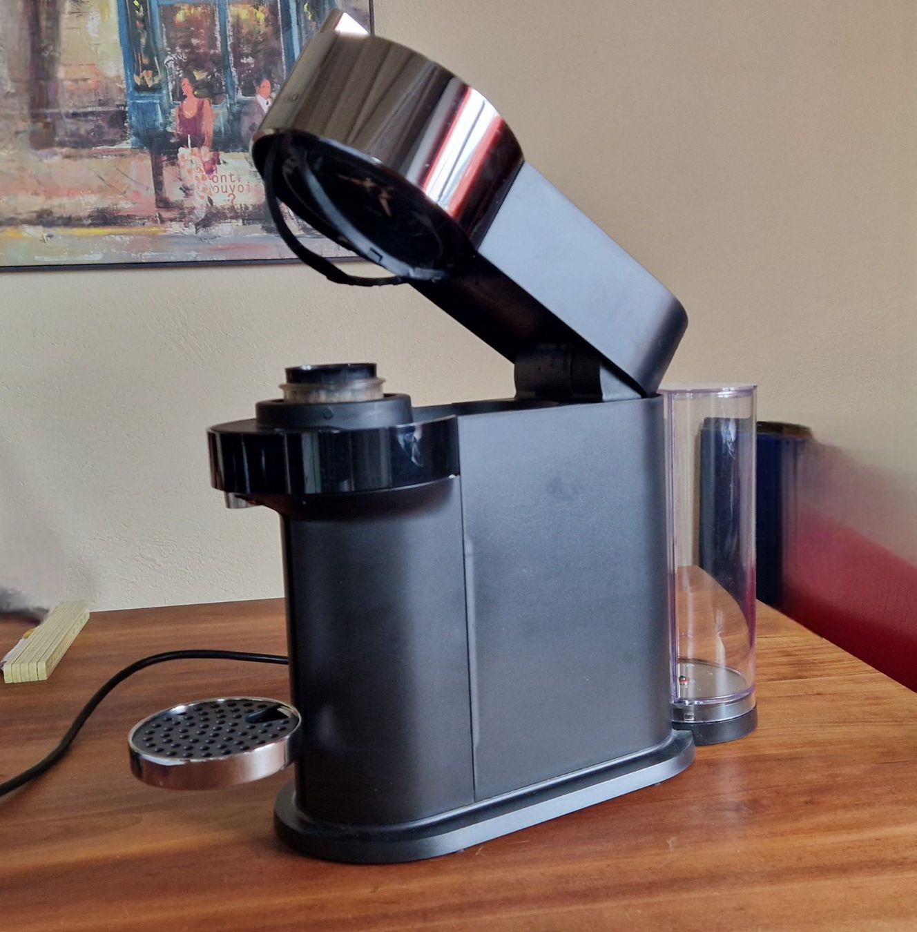 Nespresso Macchine per caffè & Macchine per espresso: Nespresso Vertuo Next Deluxe – Usato da Dietlikon venduto da Balo2 4