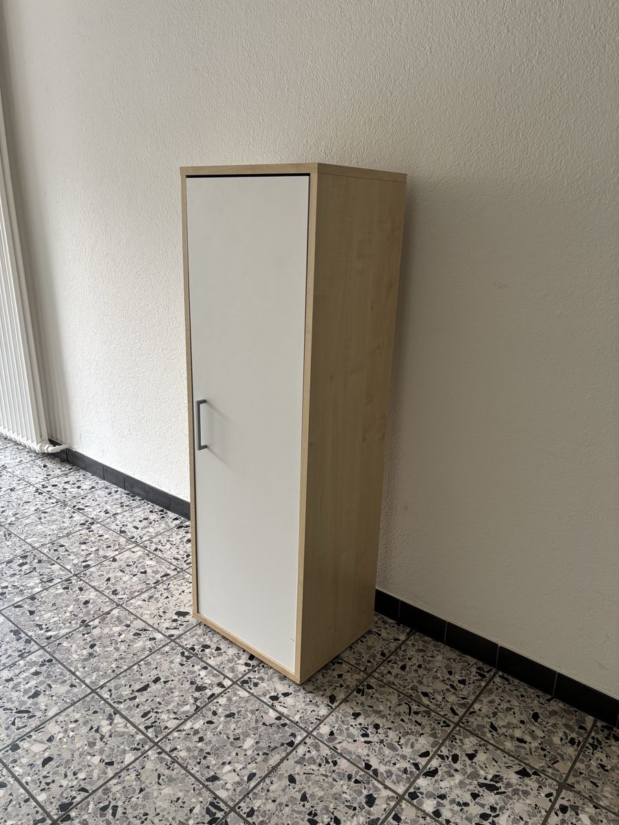 Schränke: Moderner Büroschrank Weiss/Ahorn – Gebraucht aus Trimbach von fro_2ztm 2