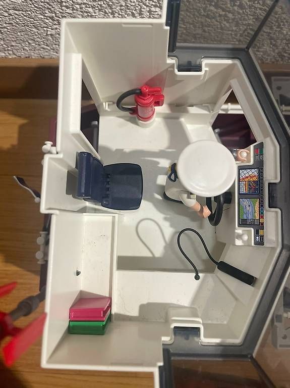 Giocattoli: Grosses Containerschiff mit Zollboot Playmobil – Usato da Unterengstringen venduto da mrs_bambee 1