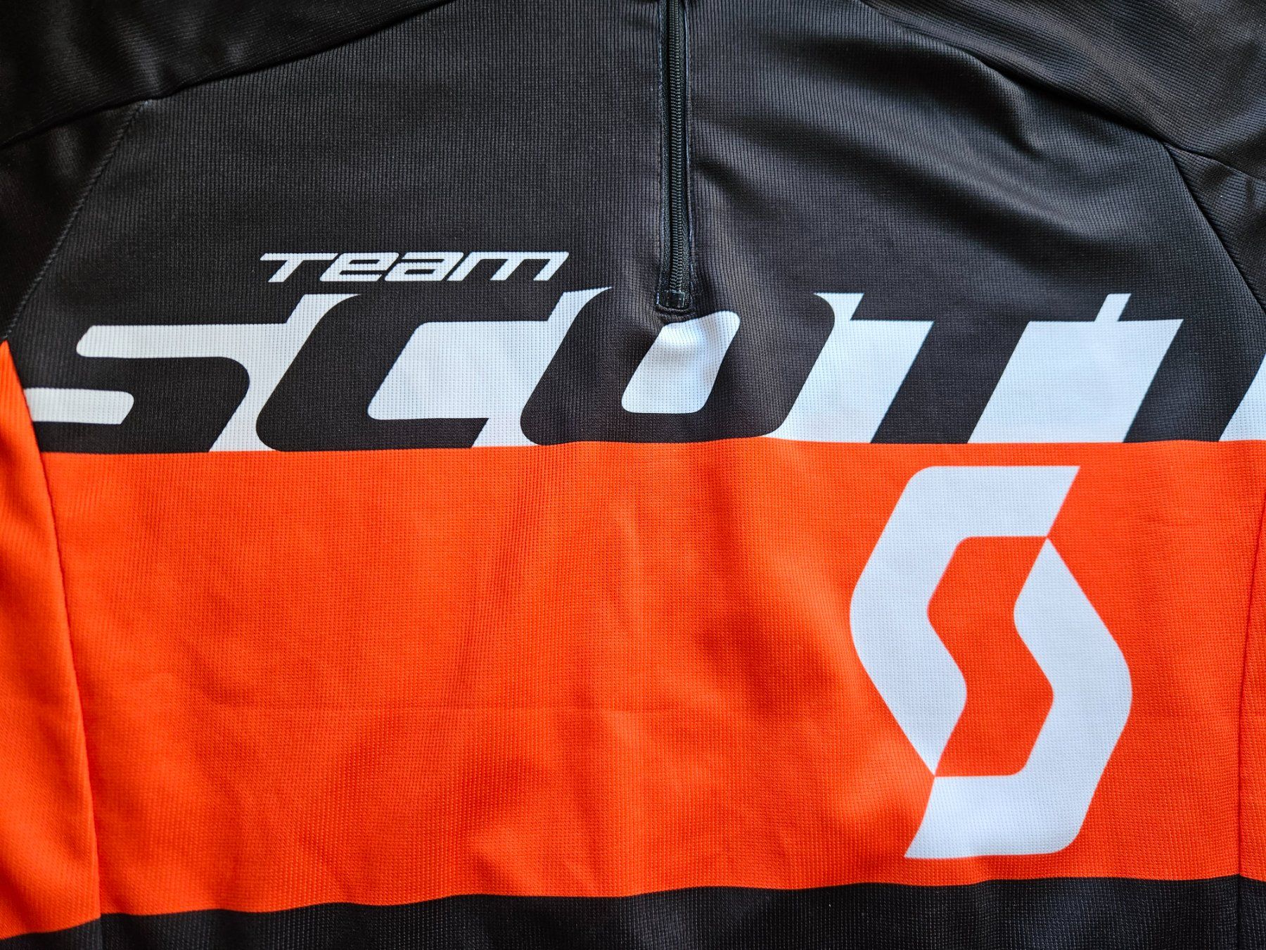 Scott Leibchen & Hosen: Radtrikot Scott Grösse XL Velo Fahrrad Trikot Radsport – Gebraucht aus Hägglingen von United-Village-Trade 1