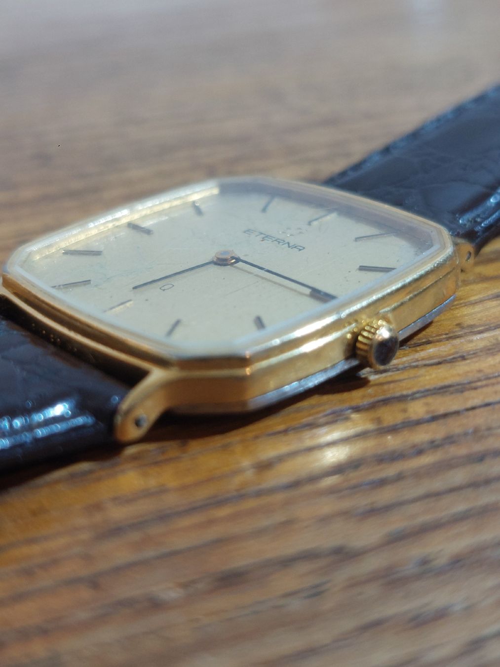 Eterna Uhren: Vintage Eterna Uhr Gold Plated – Gebraucht aus Flamatt von  4