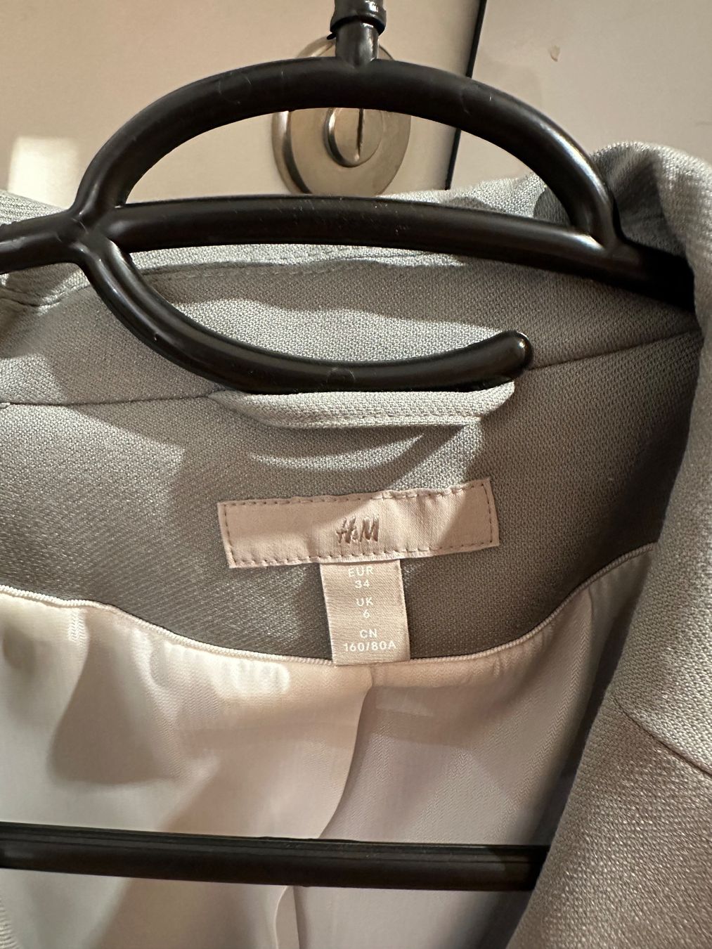 Completi & Tailleur: Blazer - Mint - 34 – Usato da Zürich venduto da CharlotteAr 1