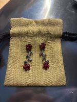 Boucles d'oreilles pendantes fleur rouge foncé - Chic! (53)