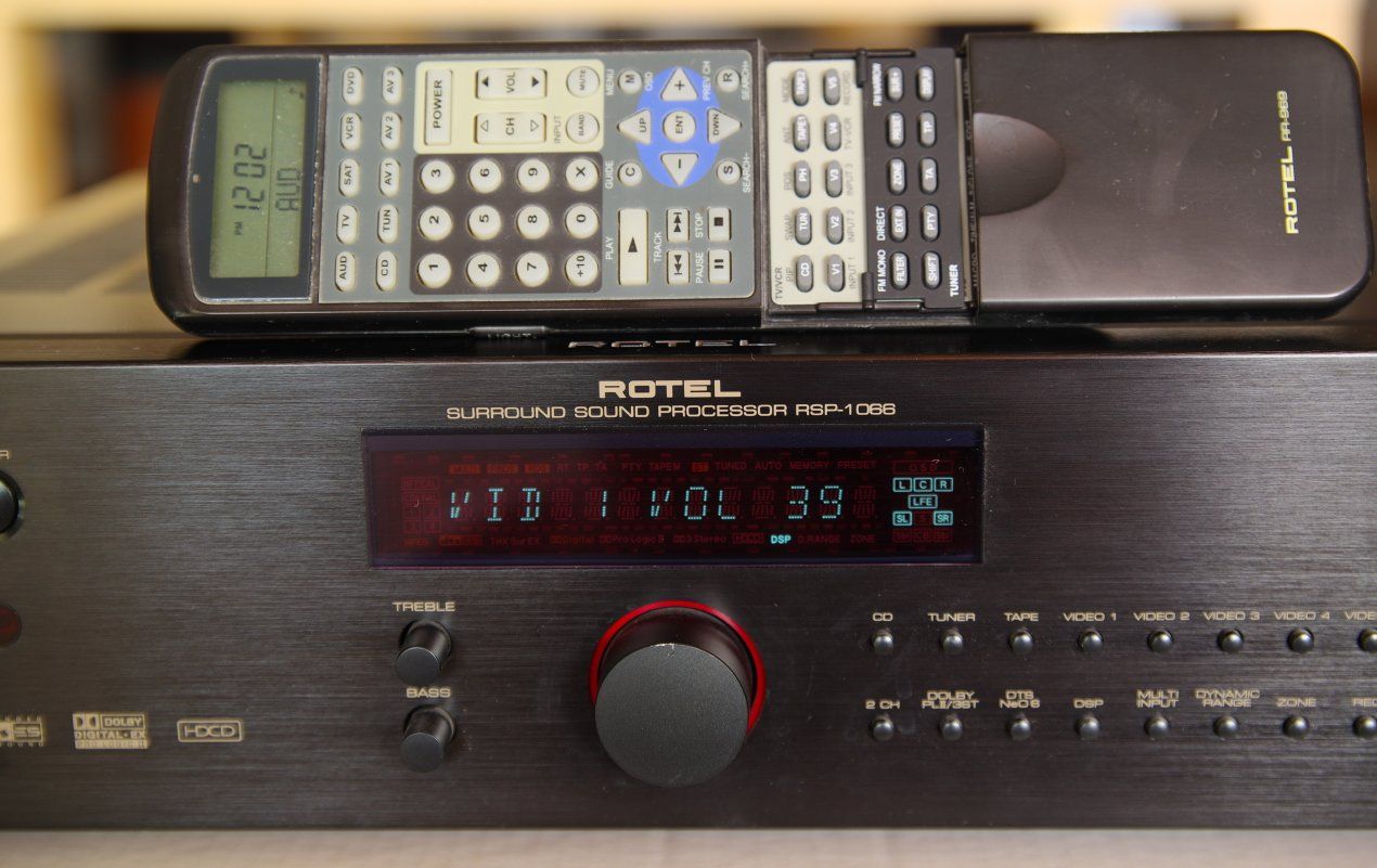 Rotel Amplificatori: Rotel RSP-1066 – Usato da Genève venduto da JMSERVICES 2