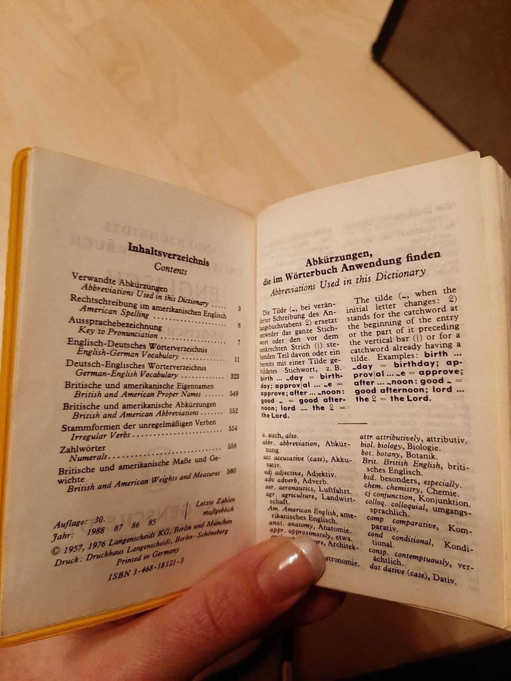 Libri: K..41) Universalwörter Buch Englisch – Usato da Wil SG venduto da Saxer1 1