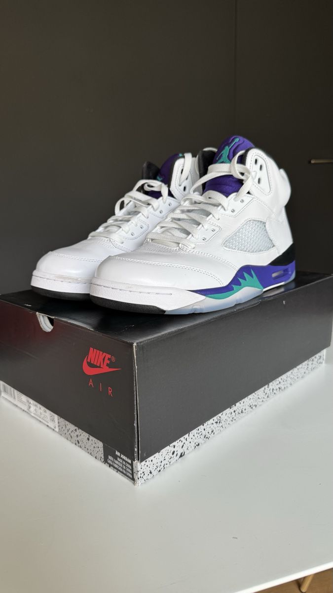 Chaussures hommes: Jordan 5 – Neuf avec emballage d'origine à Naters par chr_nfm7