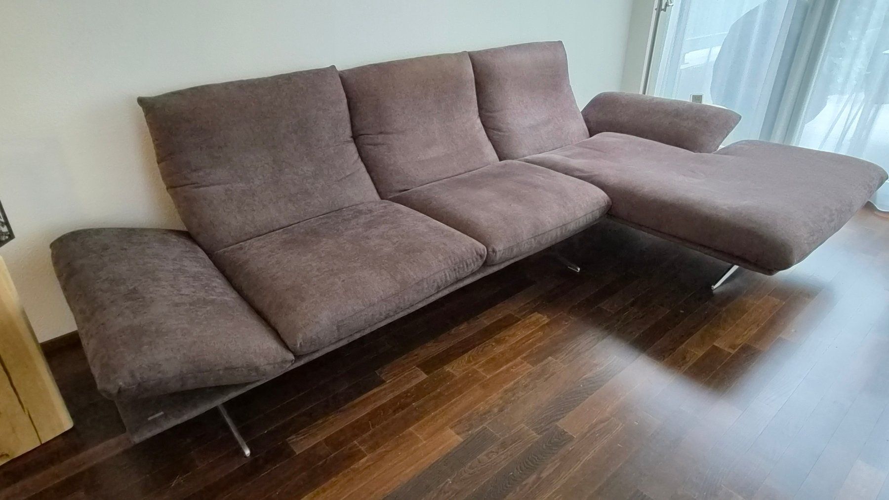 Koinor Sofas: Koinor Sofa Francis mit Longchair in Stoff – Gebraucht aus Wallisellen von rolf7000