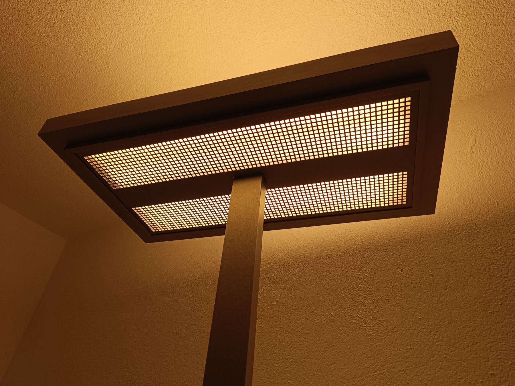 Lampen: Stehleuchte, Metall Grau, Modernes Design – Gebraucht aus Lienz von Koelsing 2