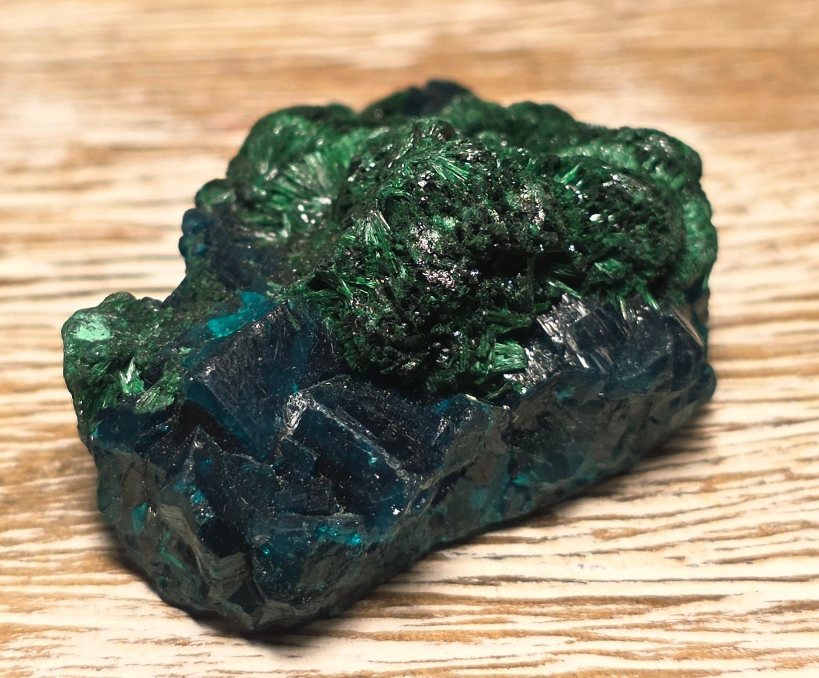 Minerali & Pietre curative: Dioptas Stufe 32g – Nuovo e nell'imballaggio originale da Matzingen venduto da Shay_Crystalz 1