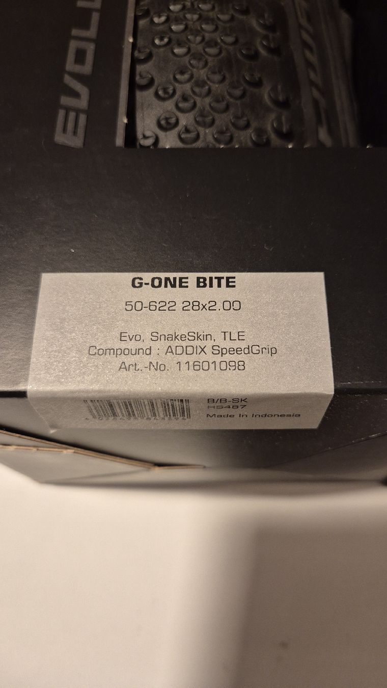 Pezzi di ricambio: Neuwertige Schwalbe G-One Bite Evolution Reifen, 2 Stk, neu – Nuovo e nell'imballaggio originale da Basel venduto da hernest 1