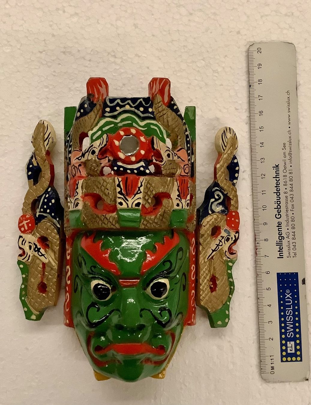 Maschere: ASIATISCHE MASKE – Usato da Arcegno venduto da Denni