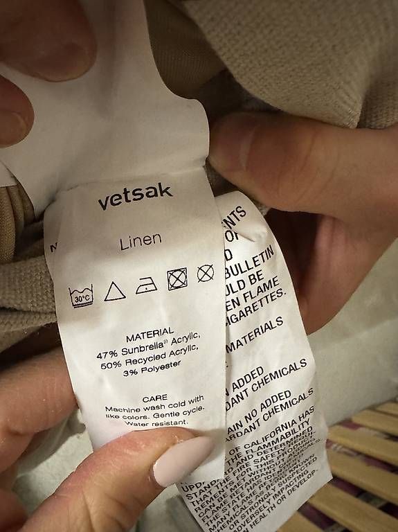 Kissen: Vetsak - Pillow 60x30cm inkl. Bezug – Gebraucht aus Uster von cynale 4