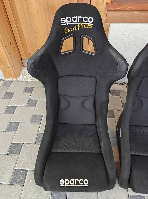 Toutes les pièces auto: Sparco Evo Plus Vollschalensitze – D'occasion à Rubigen par Berti0531 2