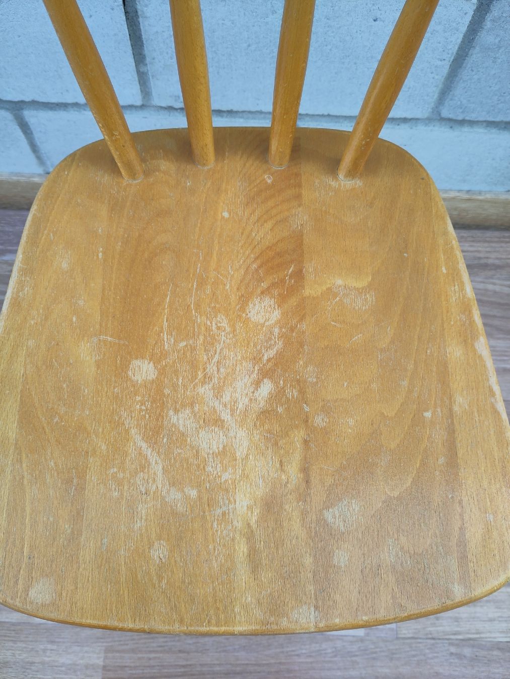 Sedie: Kinderstuhl aus Holz – Usato da Düdingen venduto da Irmas_Atelier 1