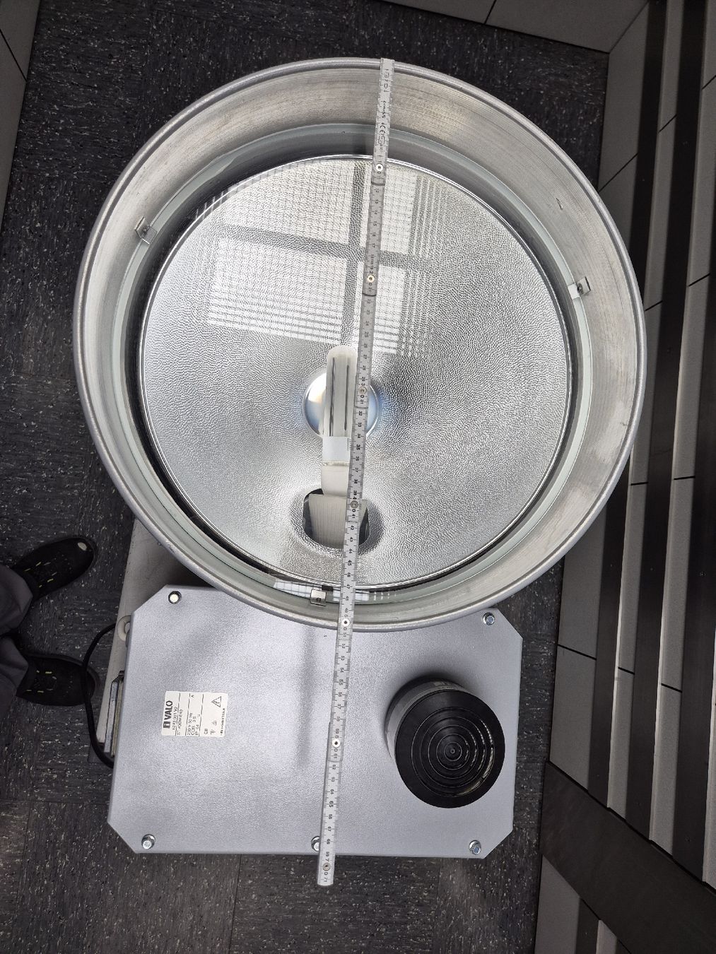 Fari: Fabrikleuchte Industrieleuchte Deckenleuchte Lampe Strahler – Usato da Wasterkingen venduto da mimi964 1