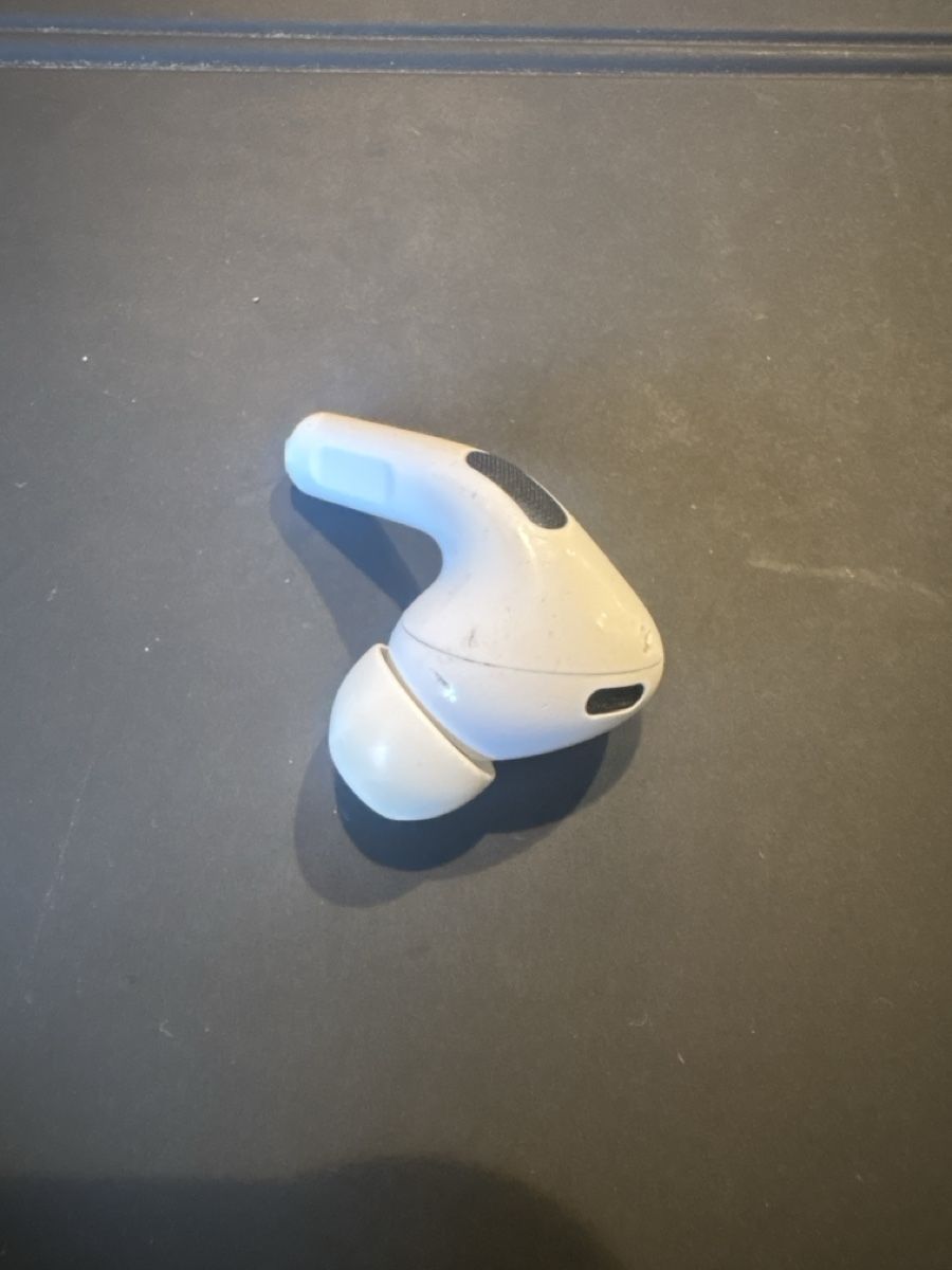 Apple Kopfhörer: AirPod Pro 1st Generation Right Side – Gebraucht aus Zürich von kat_b8qs 2
