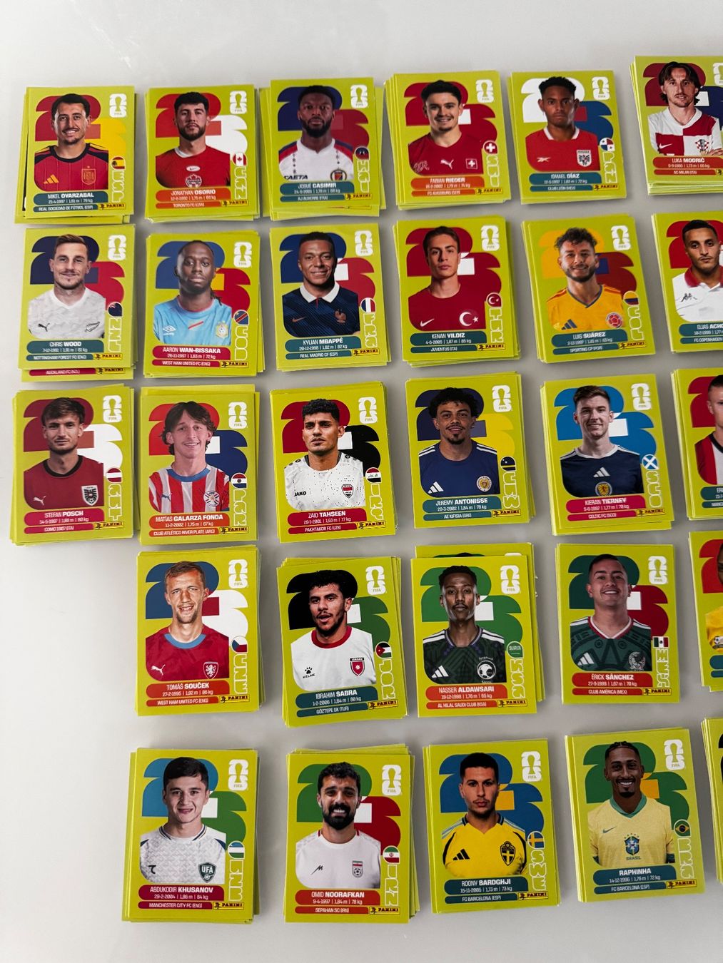 Panini Carte collezionabili: 380+ Panini WM 2026 Bilder (Ronaldo, Mbappe, Haaland ++) – Nuovo (secondo la descrizione) da Adliswil venduto da AE112 1